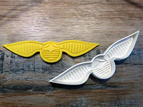 ELACE Moule Biscuit Emporte Pièce Sorcier Vif Dessin Animé Emporte Pièces en Plastique Decoupoir Patisserie Emporte Pièce en Forme Enfants pour Décoration de Biscuits (dim14x4x1.5cm)