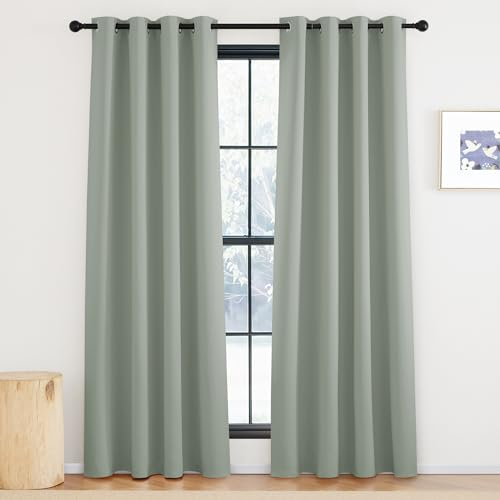 KGORGE Abdunkelnde Vorhänge Wohnzimmer Verdunkelung Ösenschal 2er Set Thermo Gardinen Blickdicht gegen Hitze, Salbeigrün, 2 Stücke 220 x 140 cm(HxB)