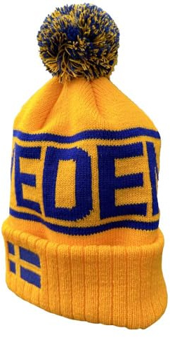 Sverige Vintermössa med Pompon – Gul och blå stickad mössa med broderad svensk flagga – Varm retroinspirerad mössa, unisex, one size för kallt väder