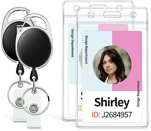 Uniclife Porte Badge Vertical Étui en Plastique Transparent avec Clip Mousqueton pour Enrouleur de Badge Rétractable Portebadge Souple et Imperméable pour Carte d'Identité Cartes d'Crédit, 2 Paquets