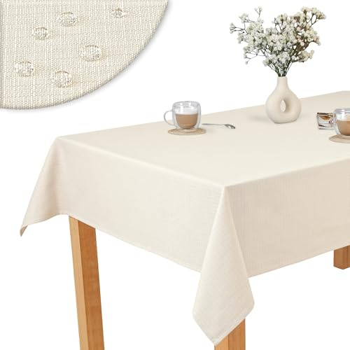 invitta Tischdecke 120x200 cm Champagner Baumwolle Polyester Mischung 230 g/m2 - Hochwertig, Elegante Leinenoptik, Fleckenschutz Cotton Tischtuch mit Lotuseffekt, Pflegeleicht, O1-P130