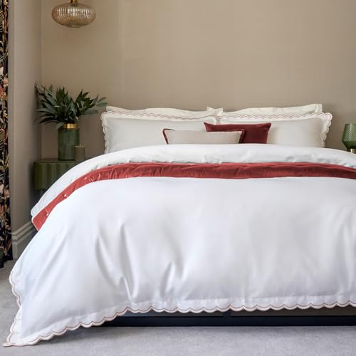 Christy Scallop Edge Super King Duvet Set | Luxury Cotton Sateen Quilt Covet Set | Contrasting Embroidered Trim | Smooth, Glossy Bedding | Fire Red