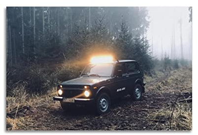 PENTAB Lada Niva 4x4 Offroad SUV Performance Racing Poster Dekorative Malerei Leinwand Wandposter und Kunstbild Druck Moderne Familie Schlafzimmer Dekor Poster 50 x 75 cm