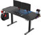 Ultradesk - Scrivania regolabile in altezza LEVEL V2 - Scrivania elettrica per computer 140 x 68 cm - Per il Gioco, l'Ufficio - Set con tappetino per mouse XL e illuminazione LED RGB - LED blu
