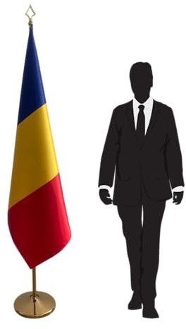 Bandiera Romania con palo smontabile e piede stabile – Accessorio di rappresentanza interna per ambienti ufficiali e protocolari. Codice CN7-RO-L