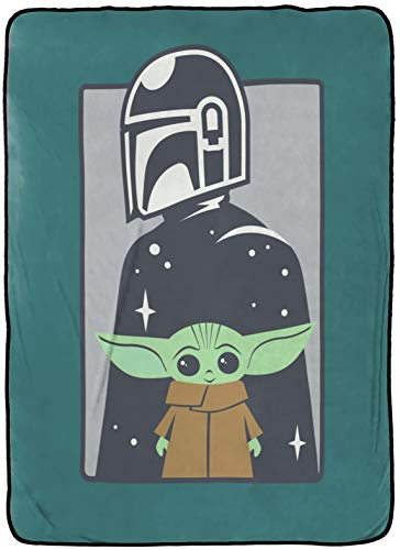 Star Wars The Mandalorian neugierige Kinderdecke – Maße: 157,5 x 228,6 cm – Kinderbettwäsche mit dem Kind Baby Yoda – lichtbeständiges superweiches Fleece (offizielles Star Wars-Produkt)