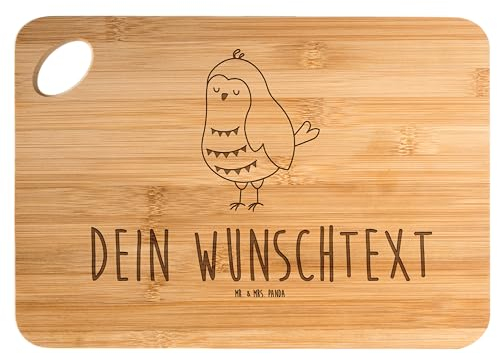 Mr. & Mrs. Panda Personalisiertes Brettchen Eule Zufrieden - Personalisierte Geschenke, Liebe Spruch, Liebesspruch, Frühstücksbrettchen personalisiert, Romantisch, Küchenbrett mit Gravur, graviert