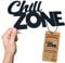 Chill Zone Schild - Chillzone Deko Schriftzug - Türschild & Wanddekoration - Wand Dekoration Wohnzimmer - Relax Jugendzimmer - Wandschild zum Kleben an der Wand oder Tür (M)