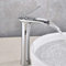 Wasserhahn Küche Wasserfall Auslauf Anti-Rost-Wasserhahn Einhand-Badezimmer Kalt-Warmwasserhahn Alle Bronze-Deck-Installation Waschbecken Mischbatterie Küchenbecken Sitzender moderner Wasserhahn Vesse