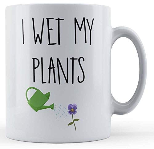 Funny Mug Gardening Pun, Gardener, I Wet My Plants - Gift Mug
