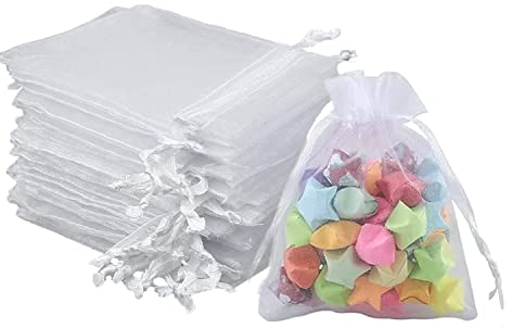Intckwan 100 Stück Weiß Organzasäckchen 7 x 9 cm Organzabeutel, Säckchen Geschenk Schmuck Hochzeit Bonbonsbeutel Für Festival Party und Hochzeit, Satin-Kordelzug