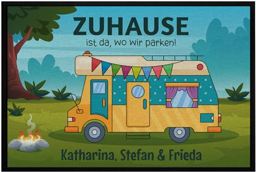 OM3® lustige Fußmatte mit Spruch - Zuhause ist da, wo wir Parken Wohnmobil - personalisiert Wunschname Name anpassbar - für Camper Camping Wohnwagen II - rutschfest & waschbar - 60x40cm -