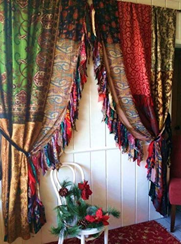 RAJBHOOMI HANDICRAFTS 2 Stück indische Vintage lichtfilternde Sari-Vorhänge, bunt, mehrfarbig, handgefertigt, Patchwork-Vorhänge, Heimdekoration, Vorhang (sortiert)