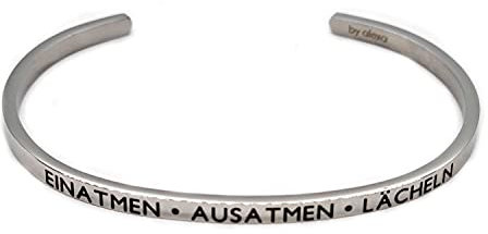 MEIN MANTRA by alexa Eleganter Armreif Armband Silber mit Mantra und Spruch - Gravur bis ca. 20 cm. Einatmen-Ausatmen-Lächeln