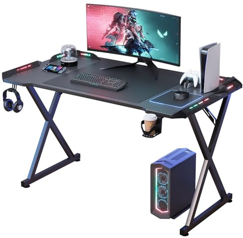 Hellove Bureau Gaming LED 120×60cm, Table de Jeu avec LED, Bureau Robuste pour Ordinateur Ergonomique avec Porte-gobelet et Crochet pour Casque, Surface en Fibre de Carbone, Noir