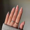 JUSTOTRY 24 Stück Glitzer Mandel Nägel Zum Aufkleben Kurz Motiv,Nude Press on Nails,Glossy French Oval Künstliche Nägel,Schöne Fingernägel Fake Nails für Frauen