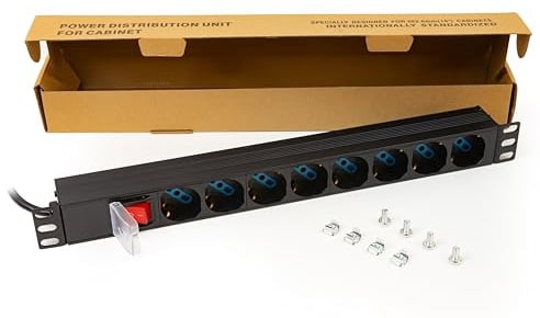 Link LK10065 Rack-Steckdosenleiste mit 8 Universal-/Schuko-Steckdosen, dreipolig, mit Schalter und C14-Stecker. Für 19-Zoll-Racks aus robustem Metall, 3,5 kW, Maße: 48,5 x 4,5 x 4,5 cm, wendbare