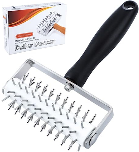 MINGZE Rouleau coupant à Losanges pour treillages, pâtisserie Treillis Cutter Creative Pâte à Pain Cookie Pie Pizza Lattice DIY Outil de décoration Plastique Blanc Bricolage Amusant(Handle noir)