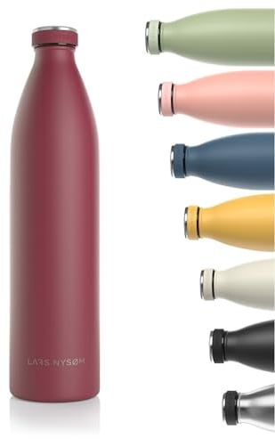LARS NYSØM Edelstahl Trinkflasche 350ml, 500ml, 750ml, 1L, 1 5 liter | Thermosflasche Kohlensäure geeignet | Auslaufsichere Wasserflasche für Sport, Outdoor, Schule (Berry Red, XL 1500ml)