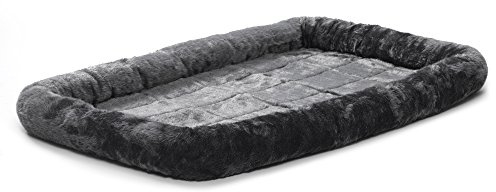 New World Dog Bed – Gray Faux Fur Bolster, Ultra-Soft and Machine Washable, Fits 122 cm Crates and Carriers, for Extra-Large Sized Breeds