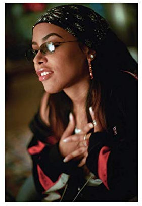 Kunstdruck auf Leinwand, Motiv: Amerikanischer R&B Schauspieler Aaliyah 9, modernes Design, 40 x 60 cm, ohne Rahmen