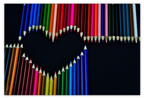 Vliestapete 104x70cm Herz aus Buntstiften Nr. H10298M_TV5BL