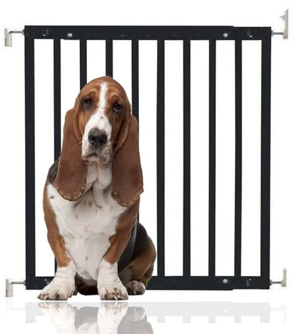 Bettacare Chunky Wooden Screw Fit Dog Gate, 63.5cm - 105.5cm, Black, Wooden Dog Gate Gate, Screw Fit Pet Stair Gate, Puppy Gate, Stylish and Practical Safety Barrier