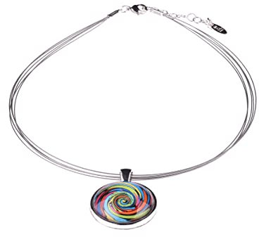 Adi-Modeschmuck Halsreif 'Isa', ein leichter Anhänger aus versilbertem Messing mit farbigen Ornamenten unter einem Glas Cabochon, handgefertigt in Berlin (Buntes Motiv 4)