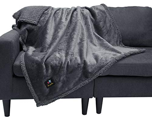 luciphia Decken Wasserdicht Haustierdecke Flaushig Doppelschichtig-Verdicht Hundedecke Katze Welpe Dunkelgrau M (100 * 145CM)