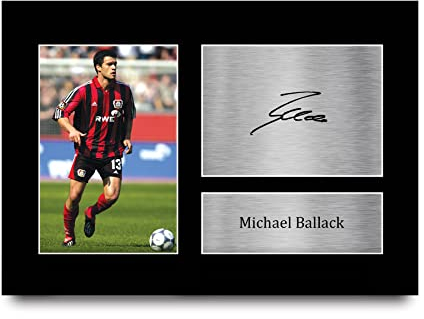 HWC Trading A4 Michael Ballack Bayer Leverkusen Geschenke Gedrucktes Signiertes Autogramm Foto für Fußball Anhänger and Fans