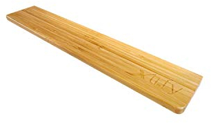 Xtrfy WR2, Ergonomische Handballenauflage aus Massivem Bambus, Ideal für Fullsize-Tastaturen, Beschichtete Hartholz-Oberfläche, Rutschfest, Leicht zu Reinigen