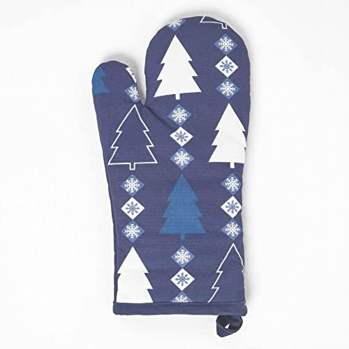 Homescapes Ofenhandschuh Winterland blau-weiß, Backhandschuh Weihnachten 18x32 cm, waschbarer Topfhandschuh aus Baumwolle mit Tannenbaum-Design