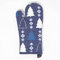 Homescapes Ofenhandschuh Winterland blau-weiß, Backhandschuh Weihnachten 18x32 cm, waschbarer Topfhandschuh aus Baumwolle mit Tannenbaum-Design