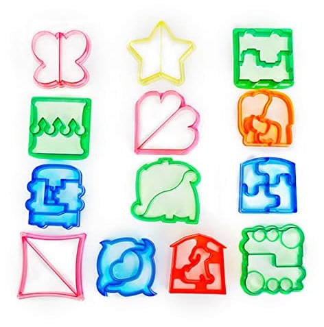 Sandwich Cutter Children Cartoon Lunch Breakfast Cutting Die Bread Mold Baking Tool Kitchen Accessories Sandwich Cutter Shapes for Kids Lunch Dinosaur Heart Square Small