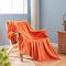 NEWCOSPLAY Superweiche Zwillingsdecke, seidiges Flanell-Fleece, Blättermuster, leichte Bettdecke, für alle Jahreszeiten, Orange, Doppelbett (152,4 x 203,2 cm)