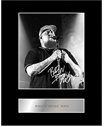 Rag'n'Bone Man Signiertes Foto-Display # 2