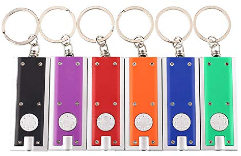 TAOYUN 6pcs Mini Lampe de Poche à LED sur Porte-clés Lampe de Poche Plate et rectangulaire (Couleur aléatoire)