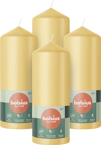 Bolsius Glatte Stumpenkerzen - Beige - 4 Stück - 15 x 6 cm - Dekorative Haushaltkerzen - Länge Brenndauer 42 Stunden - Unparfümierte - Enthält Natürliches Pflanzenwachs - Ohne Palmöl