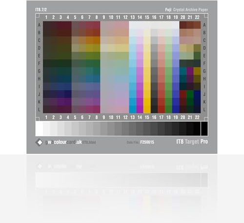 IT8 Colour Calibration Target – Reflective & Transmissive | Scanner Profiling Chart for VueScan, SilverFast, i1Profiler | Fuji & Kοdak Film (IT8 7/2 8x6 Fuji)
