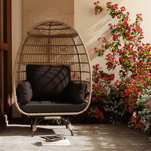 GarveeLife Egg Chair Drehsessel 360° drehbar, Rattan Loungesessel mit stabilem Stahlgestell, handgeflochten, dickes Sitzkissen, Schwarz Gestell/Braunes Rattan, Kissenfarbe Schwarz/Beige, 95 x 75 x 130