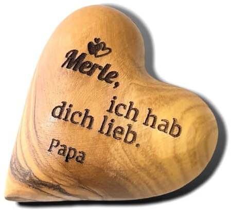 DEKOGURU Personalisierter Handschmeichler Holzherz mit Gravur aus Olivenholz | kleine Geschenke