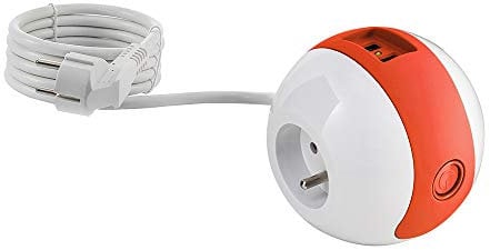 Watt&Co - Multiprise Multimédia WATTBALL 2P 16A + 1P 6A + USB 2,1A - Rouge
