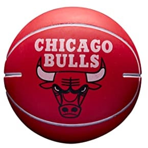 Wilson Basketball, NBA Dribbler, Chicago Bulls, Innen- und Außenbereich, Kindergröße, Ø 6 cm, schwarz/rot