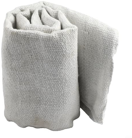 Jotekonoby Feuerfeste Decke, 2 mm dickes Keramikfasertuch für Hochtemperaturisolierung, hitzebeständige Matte bis 1260 °C, nicht brennbares Material zum Schweißen (1 x 1 m)