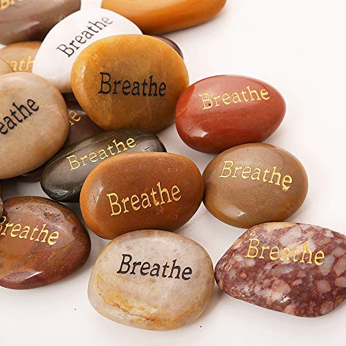 ROCKIMPACT 50 Stück Breathe Steine mit Spruch Glück Gravierte Steine Gravur Inspirierende Steine Glücksbringer Ermutigung Dankbarkeit Geschenk Glückssteine (Großhandel, je 5-8 cm)