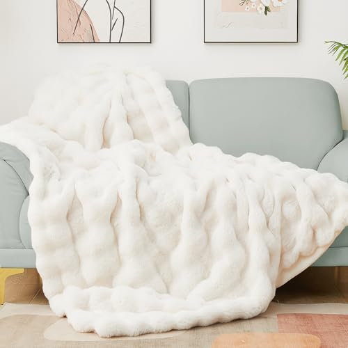 Latepis Faux Rabbit Fur Throw Blanket Fluffy Throws for Couch Soft Blanket for Bed Sofa Cute Plush Fuzzy Warm Blanket for All Seasons for Mom Beige 127 * 152cm, 860gsm