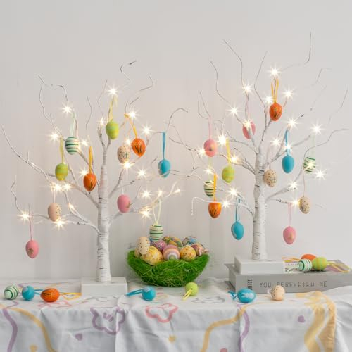 DELICHTER 2er Set Weißer Oster Baum mit bunten Eiern, Ostern Geschenke Batteriebetriebener Bäumchen mit Lichtern, Mini Osterdeko Lichterbaum für die Innendekoration des Wohnzimmers im Frühling