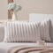 Topfinel 2er Set Kissenbezug, Dekorative Kissenbezüge Mit Verstecktem Reißverschluss, Weich Creme Kissenhülle Dekokissen Sofakissen für Sofa Schlafzimmer Wohnzimmer Auto 12x20 Inch, 30x50 cm Weiß