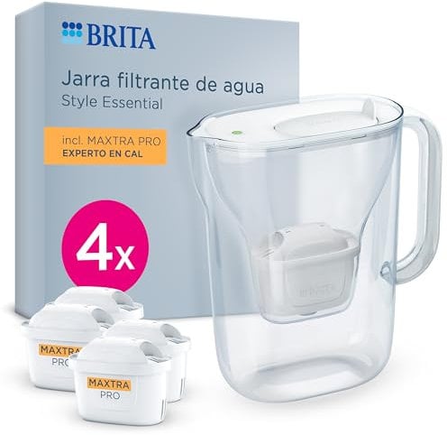 BRITA Caraffa filtrante Style Essential Blanca (2.4L) incl. 4x MAXTRA PRO Expert in calce | compatibile con la porta del frigorifero, con indicatore LED, filtra calce, metalli e molto altro ancora