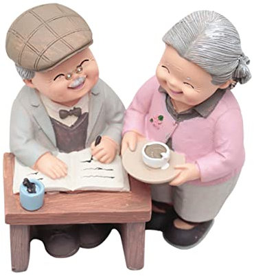 Garneck Elderly Couple Resin Figurine Ornament Love Couple Art for Living Room Tabletop Decor Present
